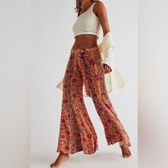 Free People Pants - Free People Pants Bail Sultry Bohemian Flare Floral Belted Cottage NWOT Sz L